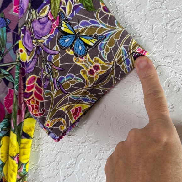 Johnny Was Cisco Multicolor Floral Print Purple V-Neck Tee Top Size XS - Picture 6 of 10